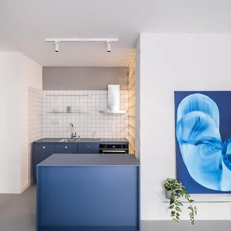 Apartment Ah Desinger B