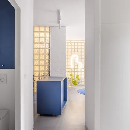 Ah Desinger B Bratislava